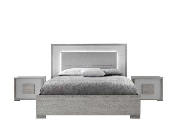 Fray bed from Italy